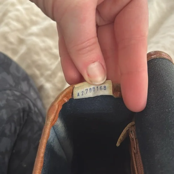 Dooney & Bourke Navy Leather Crossbody Bag - Picture 13 of 13